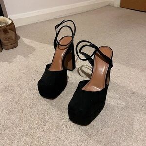 Elegant Black Platform Sandals